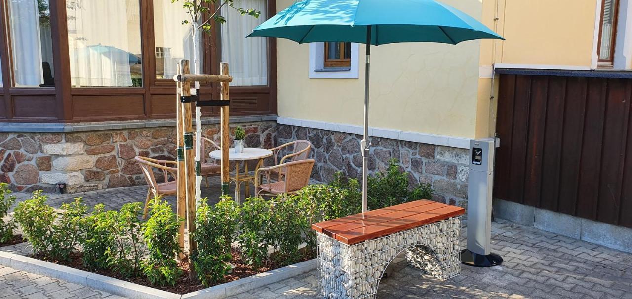 Alte Post Zu Stetzsch Hotel Дрезден Екстериор снимка